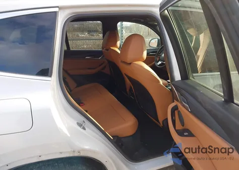 2023 BMW X3 xDrive30I z USA, uszkodzony, nr VIN 5UX53DP01P9S65668